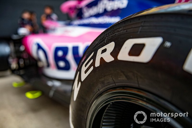 Neumático Pirelli en el Racing Point RP19