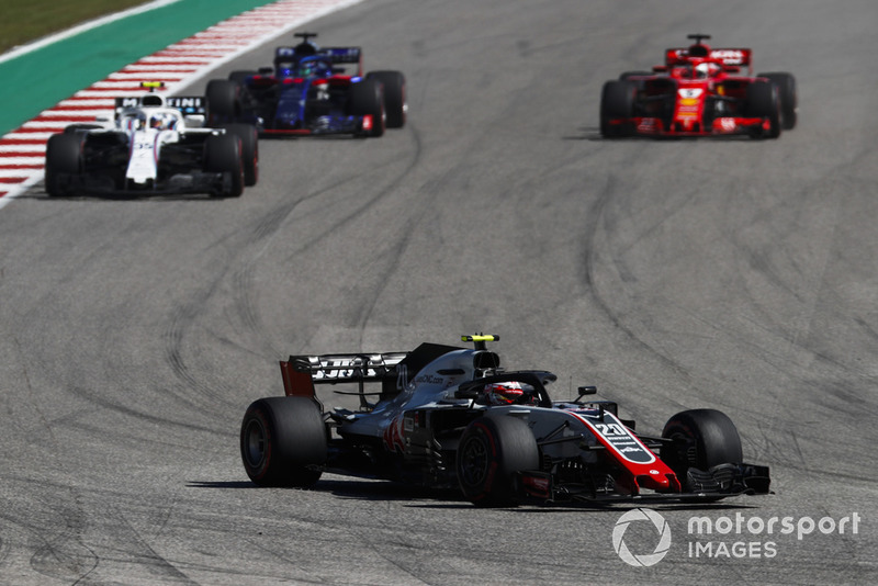 Kevin Magnussen, Haas F1 Team VF-18, Sergey Sirotkin, Williams FW41, Brendon Hartley, Toro Rosso STR13, y Sebastian Vettel, Ferrari SF71H