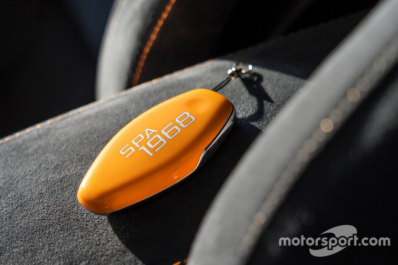 McLaren 720S Spa 68