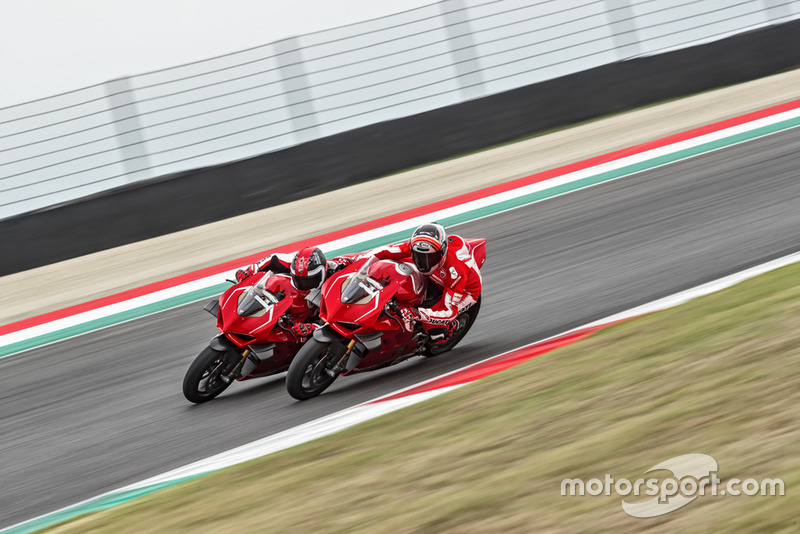 Ducati Panigale V4R