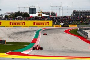 Kimi Raikkonen, Ferrari SF71H, Sebastian Vettel, Ferrari SF71H