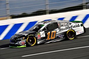 Aric Almirola, Stewart-Haas Racing, Ford Fusion Smithfield