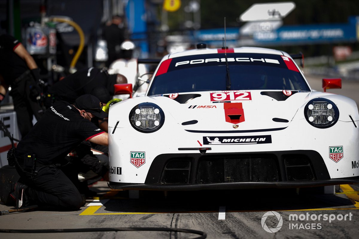#912 Porsche GT Team Porsche 911 RSR - 19, GTLM: Laurens Vanthoor, Earl Bamber