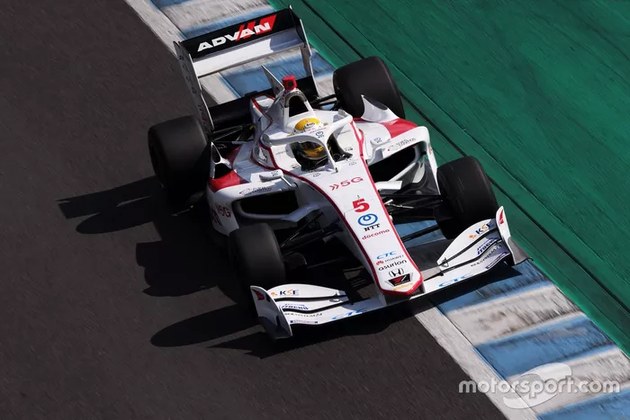 山本尚貴 Naoki Yamamoto（DOCOMO TEAM DANDELION RACING）