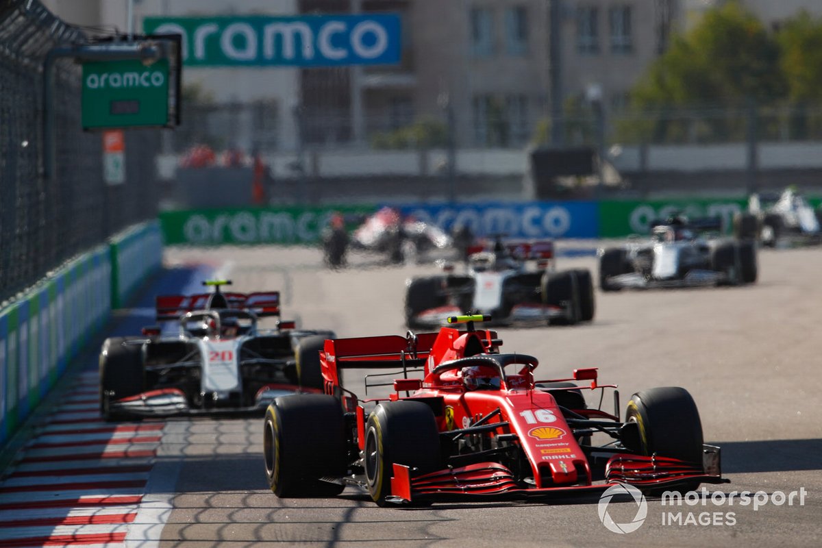 Charles Leclerc, Ferrari SF1000, Kevin Magnussen, Haas VF-20, Romain Grosjean, Haas VF-20