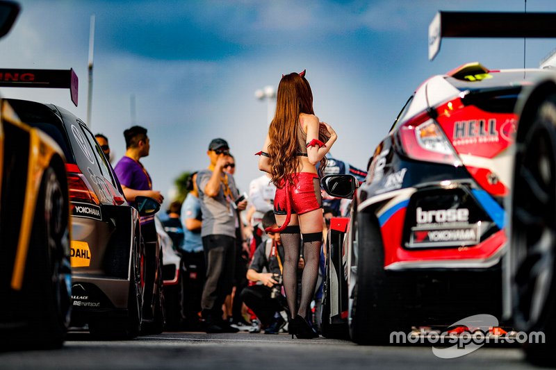Grid girls