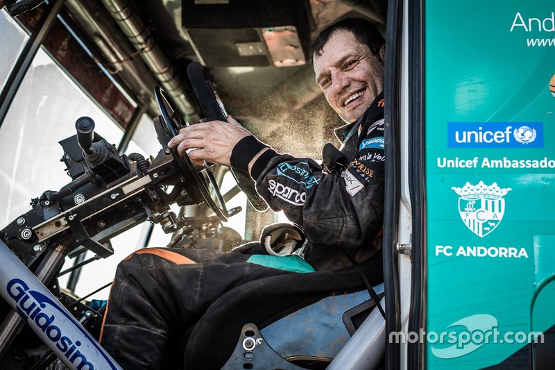 #517 Team De Rooy IVECO: Albert Llovera