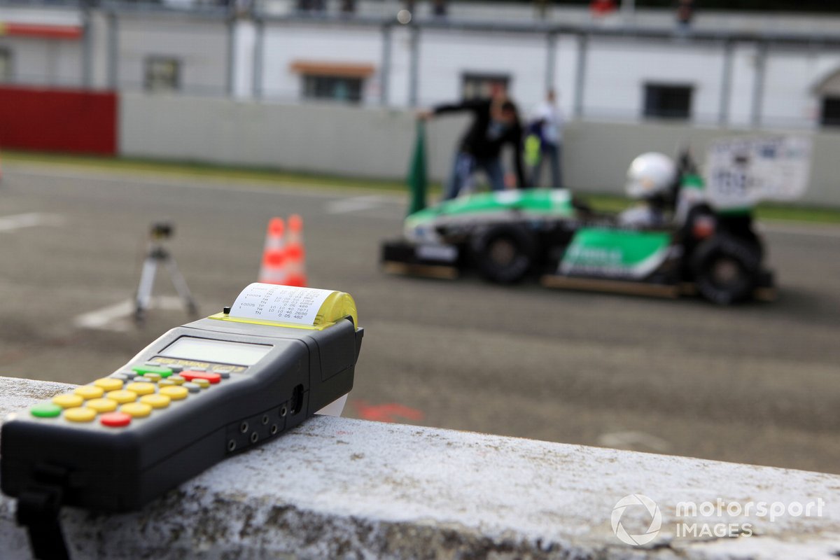 Formula SAE 2021, azione in pista