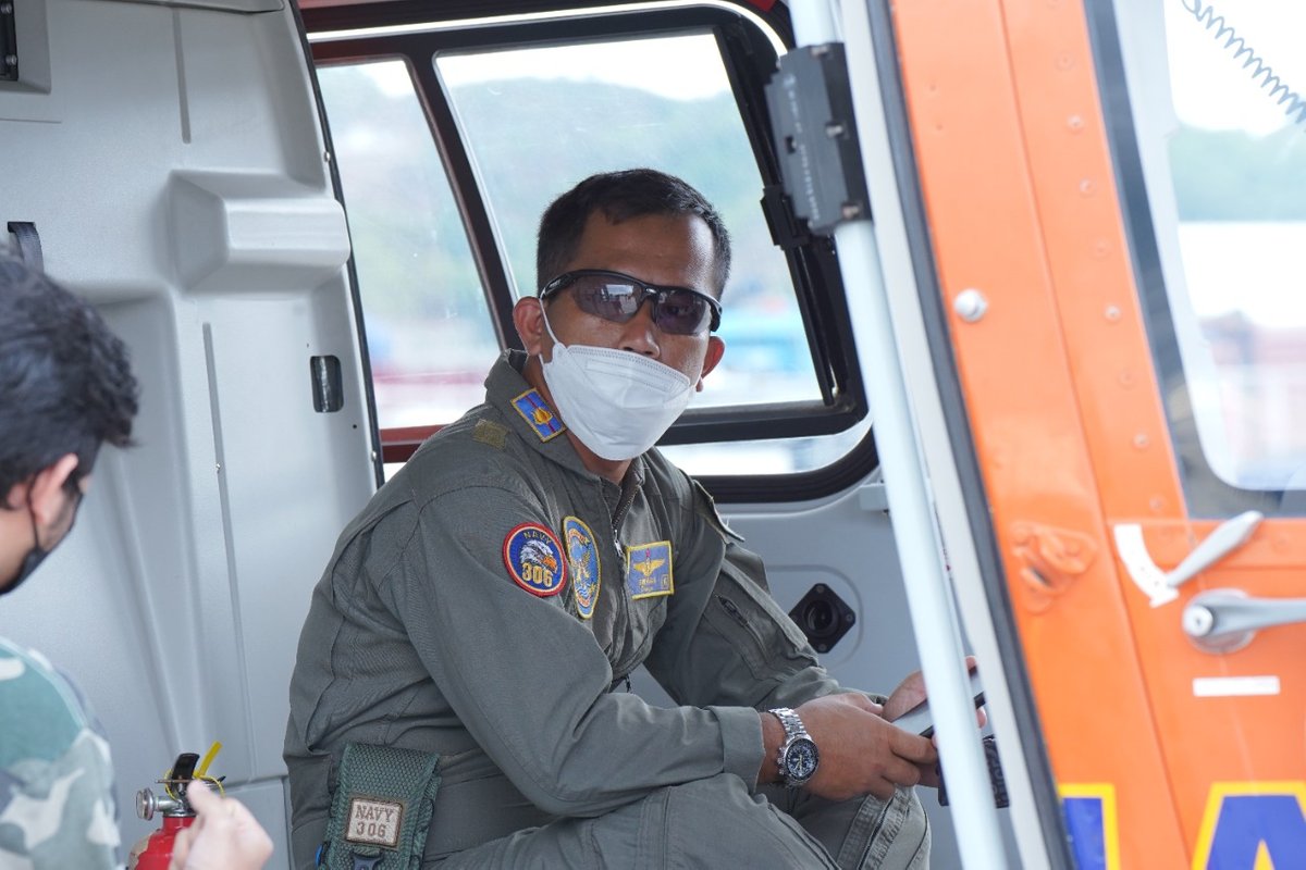 Pilot Helikopter Medis, Mayor Laut (P) Jepriando Sinaga