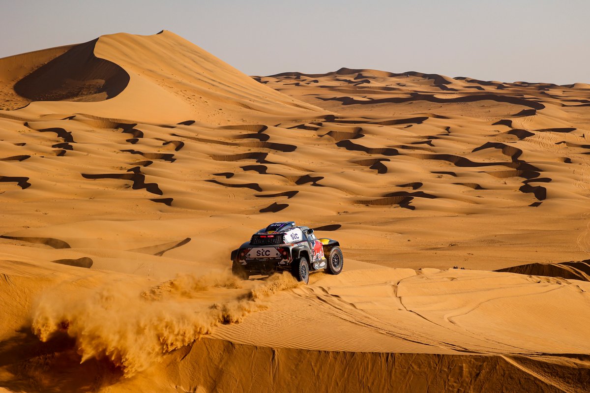 #300 X-Raid Mini JCW Team: Carlos Sainz, Lucas Cruz