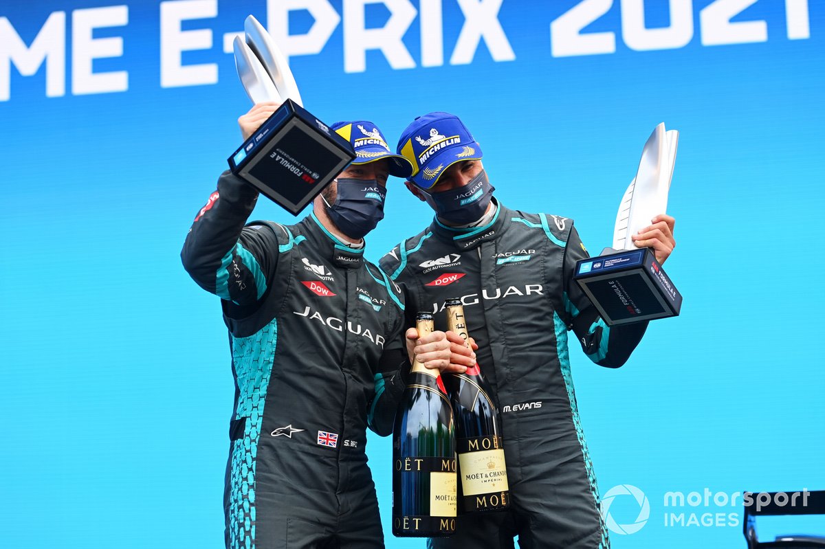 Sam Bird, Jaguar Racing, Mitch Evans, Jaguar Racing, on the podium
