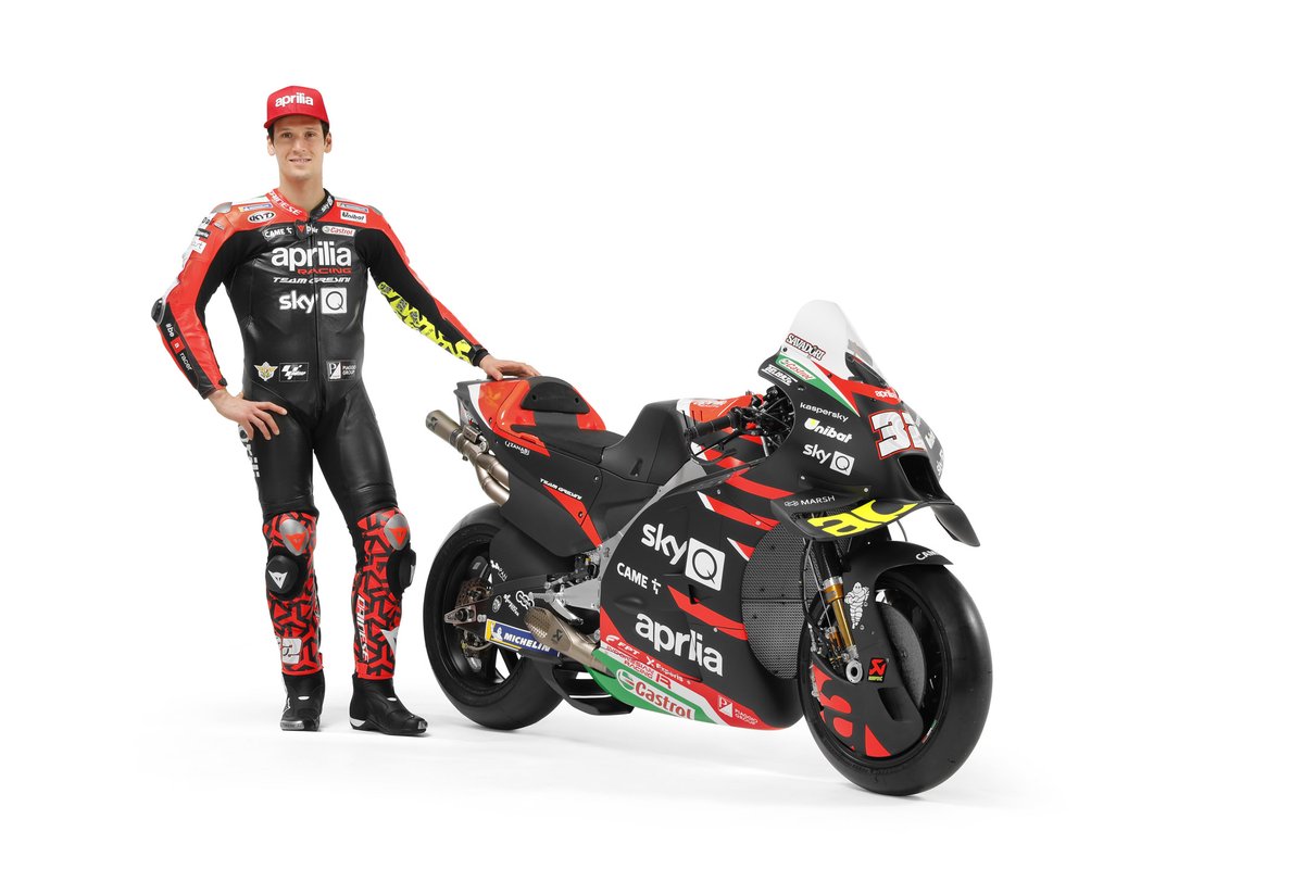 Lorenzo Savadori, Aprilia Racing Team Gresini