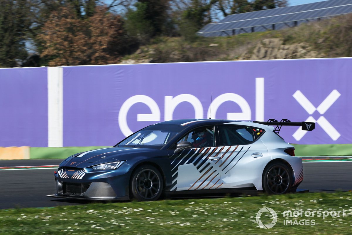 Mikel Azcona, Jordi Gené, Cupra Racing, Cupra eRacer