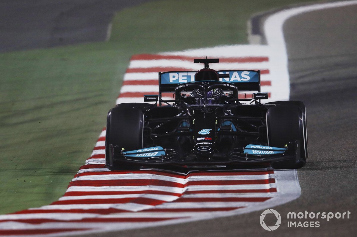 Lewis Hamilton, Mercedes W12