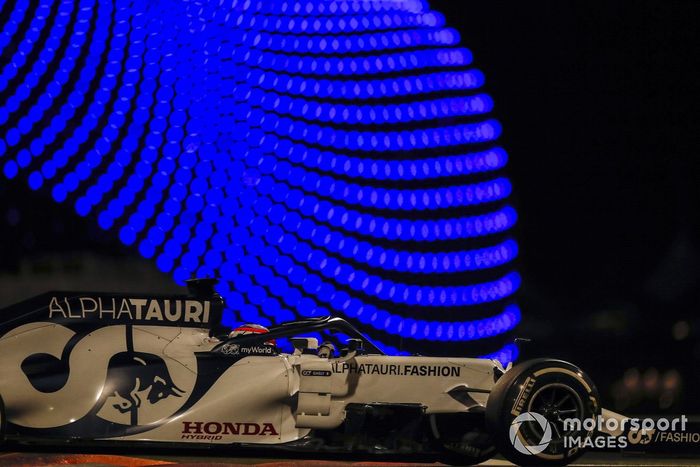 Daniil Kvyat, AlphaTauri AT01