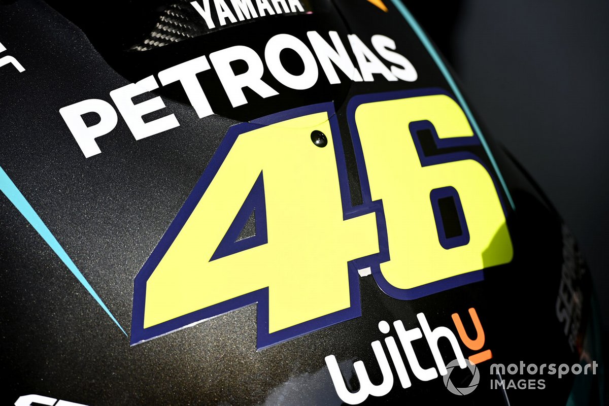Moto de Valentino Rossi, Petronas Yamaha SRT