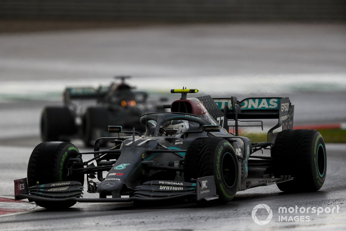 Valtteri Bottas, Mercedes F1 W11, Lewis Hamilton, Mercedes F1 W11