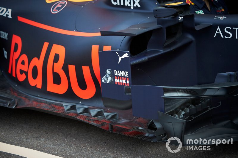 Un mensaje a Lauda en el RB15 de Red Bull