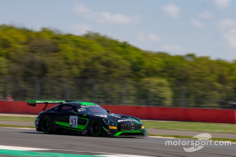 #43 Strakka Racing Mercedes-AMG GT3: Lewis Williamson, Dev Gore, Jack Hawksworth