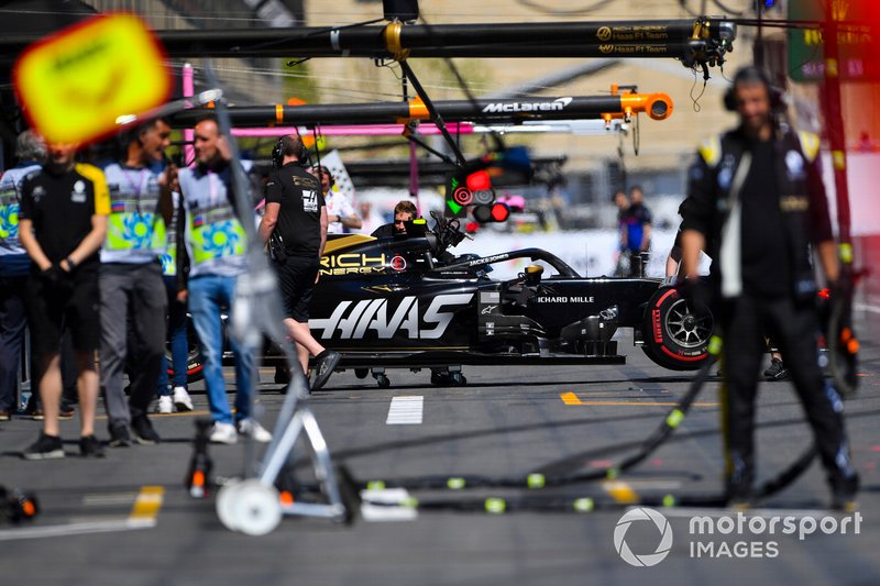 Кевин Магнуссен, Haas F1 Team VF-19