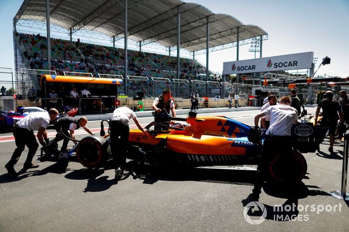 Carlos Sainz Jr., McLaren MCL34
