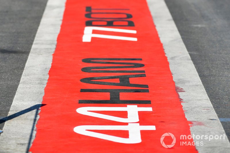 Detail pit lane