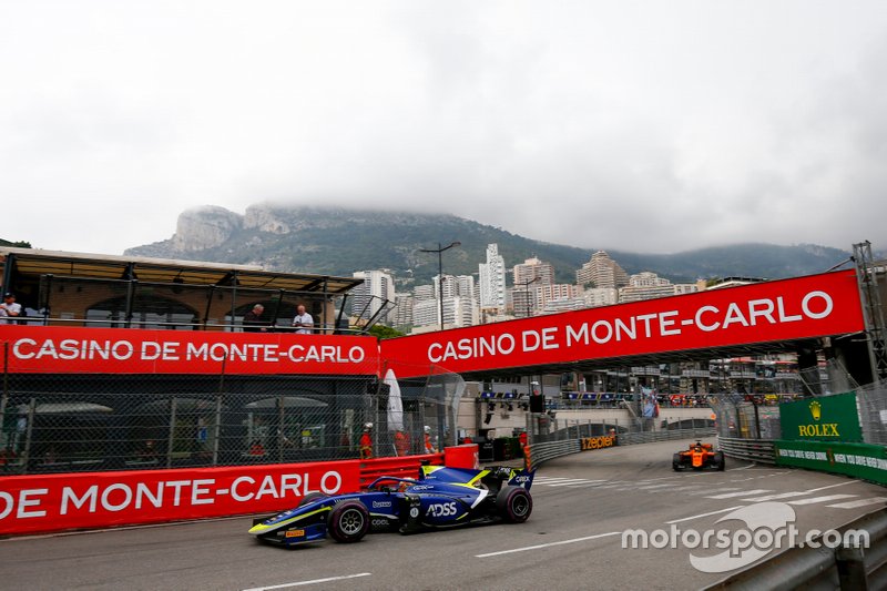 Louis Deletraz, Carlin