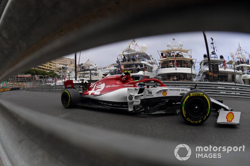 18: Antonio Giovinazzi, Alfa Romeo Racing C38, 1'12.185 (inc 3-place grid penalty)