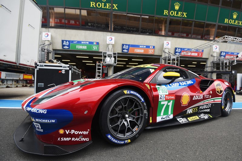 №71 Ferrari 488 GTE EVO