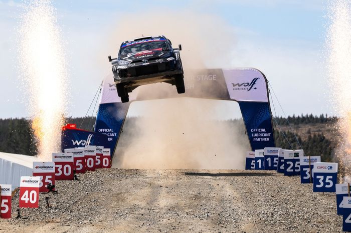 Takamoto Katsuta, Aaron Johnston, Toyota Gazoo Racing WRT Toyota GR Yaris Rally1