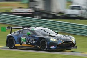 #27 Heart of Racing Team Aston Martin Vantage GT3 Evo: Tom Gamble, Casper Stevenson