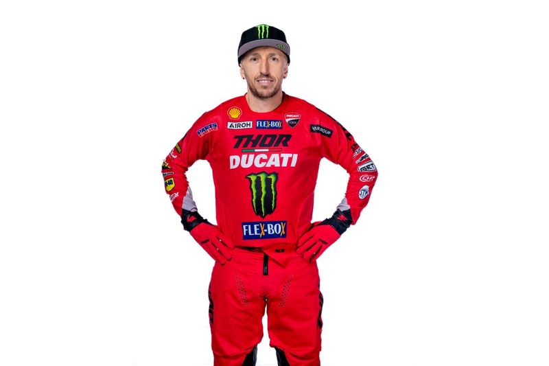 Tony Cairoli, Equipo Ducati