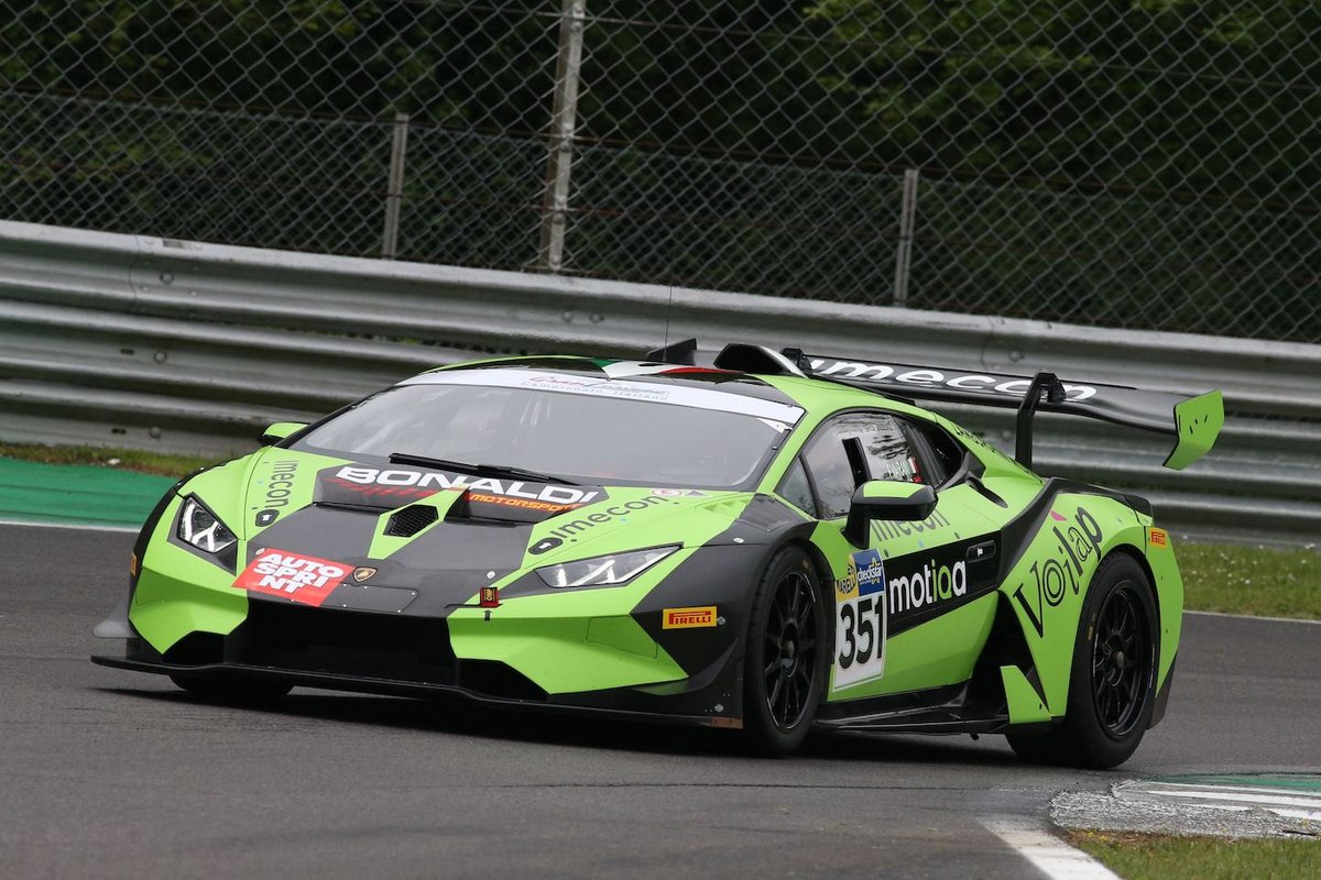 #351 Bonaldi Motorsport, Lamborghini Huracan Super Trofeo Evo: Daan Pijl, Fabio Vairani