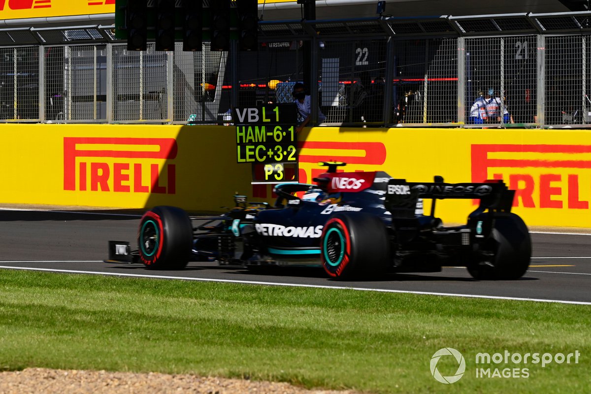 Valtteri Bottas, Mercedes W12, pit board