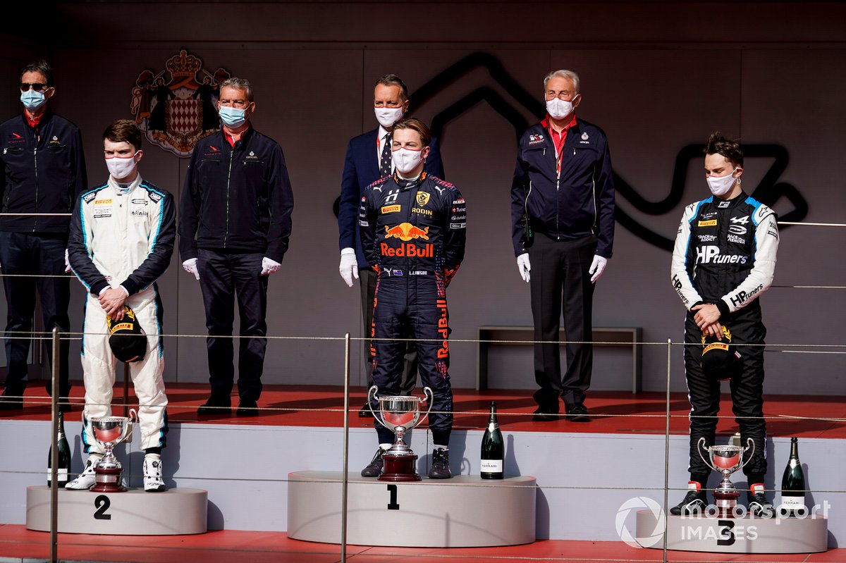 Dan Ticktum, Carlin, Liam Lawson, Hitech Grand Prix, y Oscar Piastri, Prema Racing