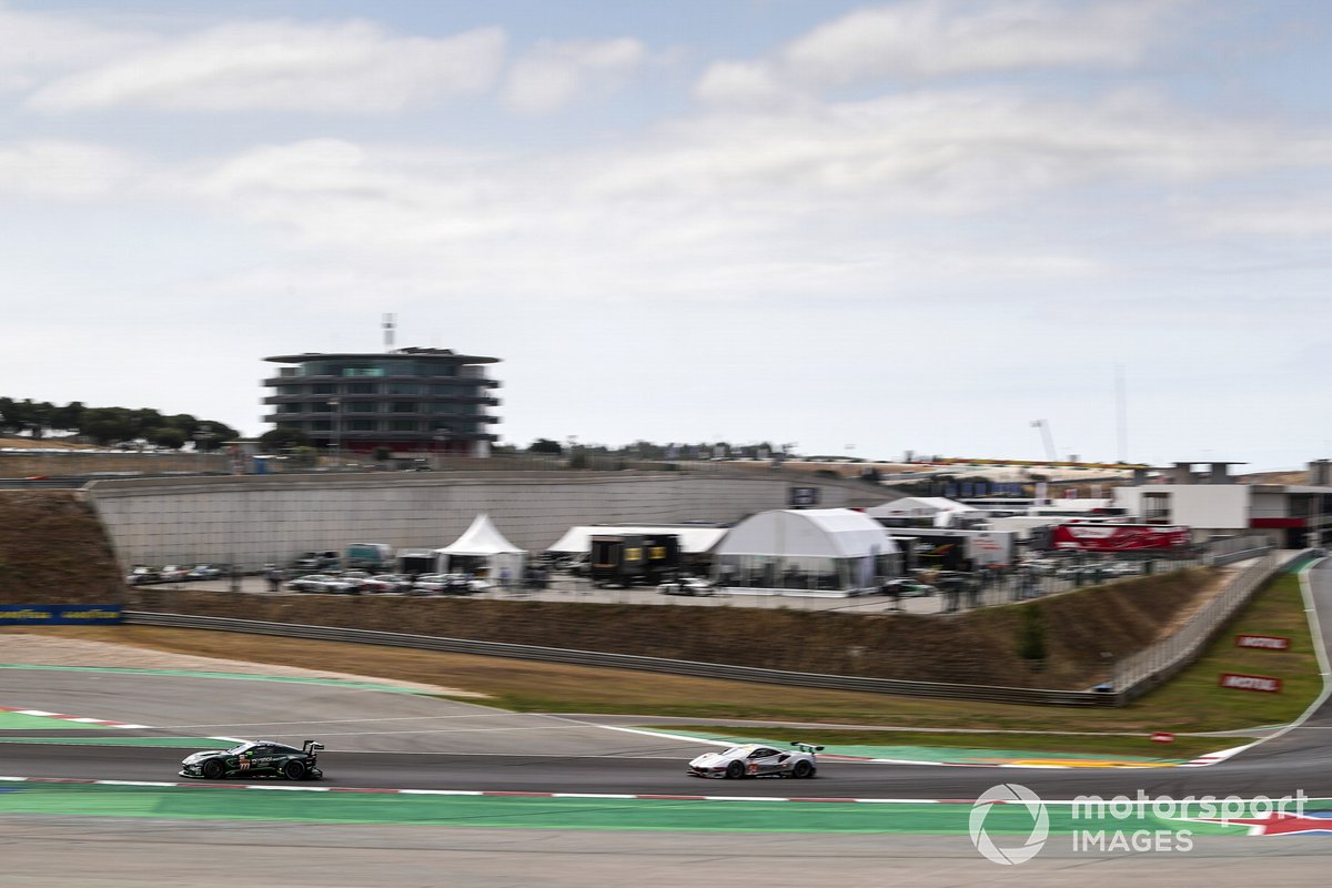 #777 D'Station Racing Aston Martin Vantage AMR: Satoshi Hoshino, Tomonobu Fujii, Andrew Watson