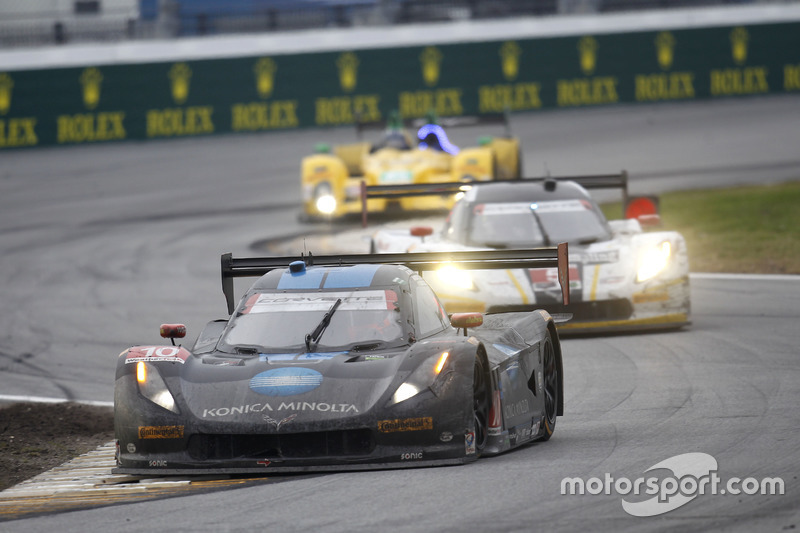 #10 Wayne Taylor Racing Corvette DP: Ricky Taylor, Jordan Taylor, Max Angelelli, Rubens Barrichello