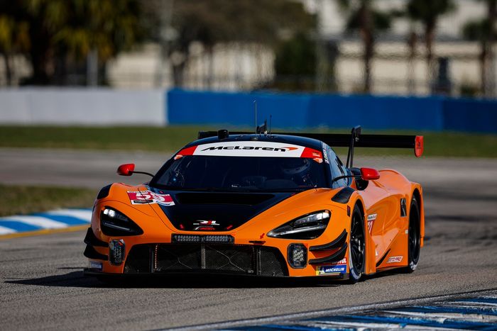 #59 RLL Team McLaren McLaren 720S GT3 EVO: Max Esterson, Nikita Johnson, Dean MacDonald