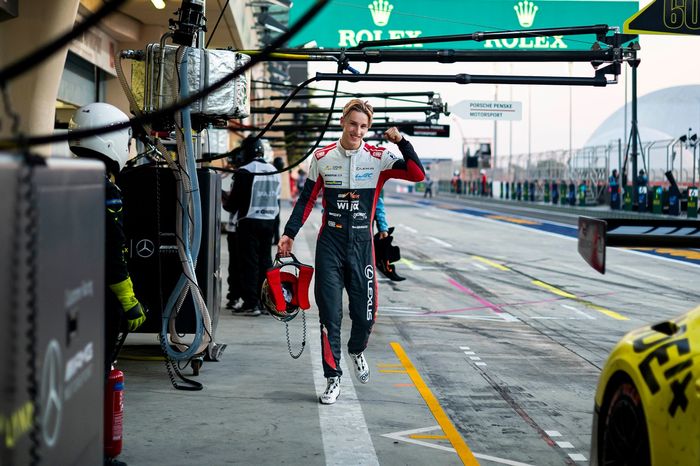 #78 Akkodis ASP Team Lexus RC F LMGT3:  Finn Gehrsitz