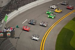 Start: #5 Action Express Racing Cadillac DPi: Joao Barbosa, Christian Fittipaldi, Filipe Albuquerque leads