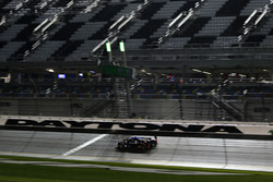 #10 Wayne Taylor Racing Cadillac DPi: Ricky Taylor, Jordan Taylor, Max Angelelli, Jeff Gordon