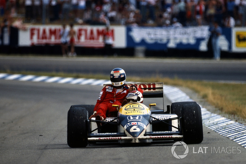 Hockenheim 1986: Keke Rosberg (McLaren) menumpang Nelson Piquet (Williams)