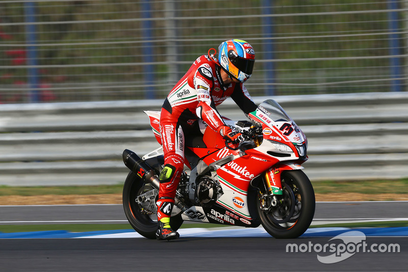 Lorenzo Savadori, Milwaukee Aprilia World Superbike Team