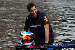 Daniel Ricciardo, Red Bull Racing dinghy racing on the Yarra River