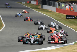 Start action, Lewis Hamilton, Mercedes F1 W08