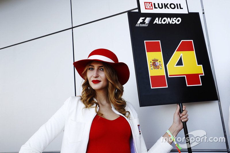 Grid girl holding Fernando Alonso's grid board