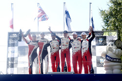 Podio: ganadores Esapekka Lappi, Janne Ferm, Toyota Racing, segundo lugar Elfyn Evans, Daniel Barrit