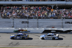Chase Elliott, Hendrick Motorsports, Chevrolet; Dale Earnhardt Jr., Hendrick Motorsport,s Chevrolet