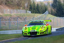 #911 Manthey Racing, Porsche 911 GT3 R: Frédéric Makowiecki, Richard Lietz