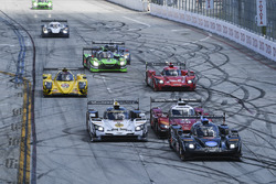 #10 Wayne Taylor Racing Cadillac DPi: Ricky Taylor, Jordan Taylor